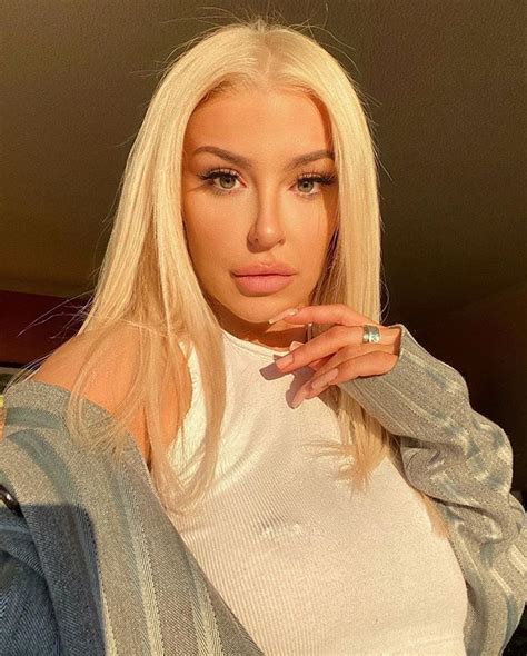 tana mongeau (@tanamongeau) • Instagram photos and videos